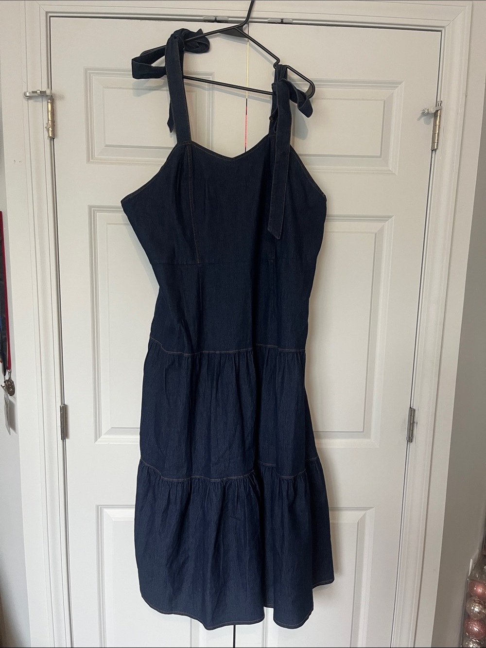 Women’s Navy Tie-Shoulder Tiered Sundress